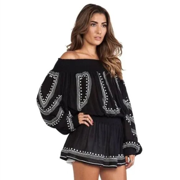 Tularosa Jacqueline Off Shoulder Embroidered Tunic size XS - Picture 3 of 12